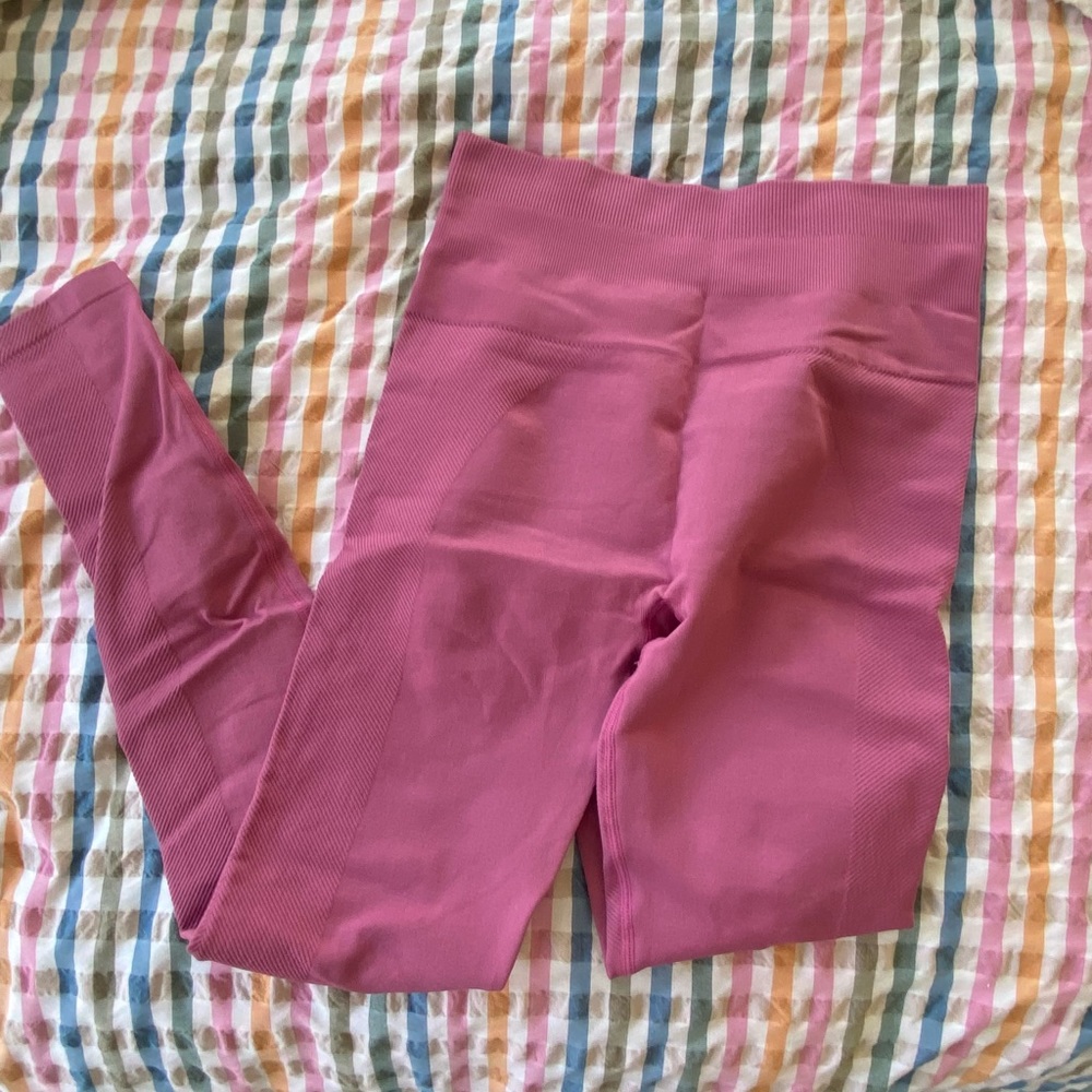 Spiritual Gangster Leggings